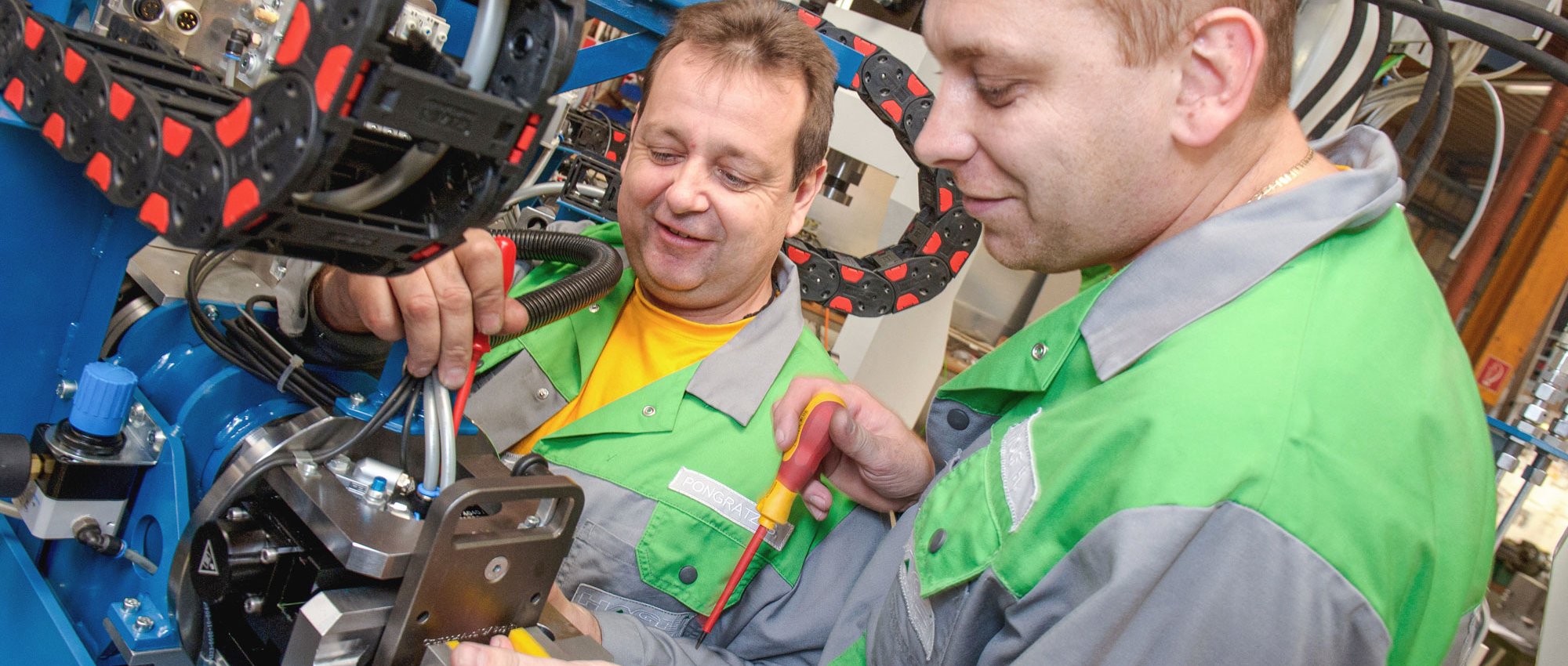 Steuerungstechnik Sondermaschinen Mitarbeiter Steuerungstechnik