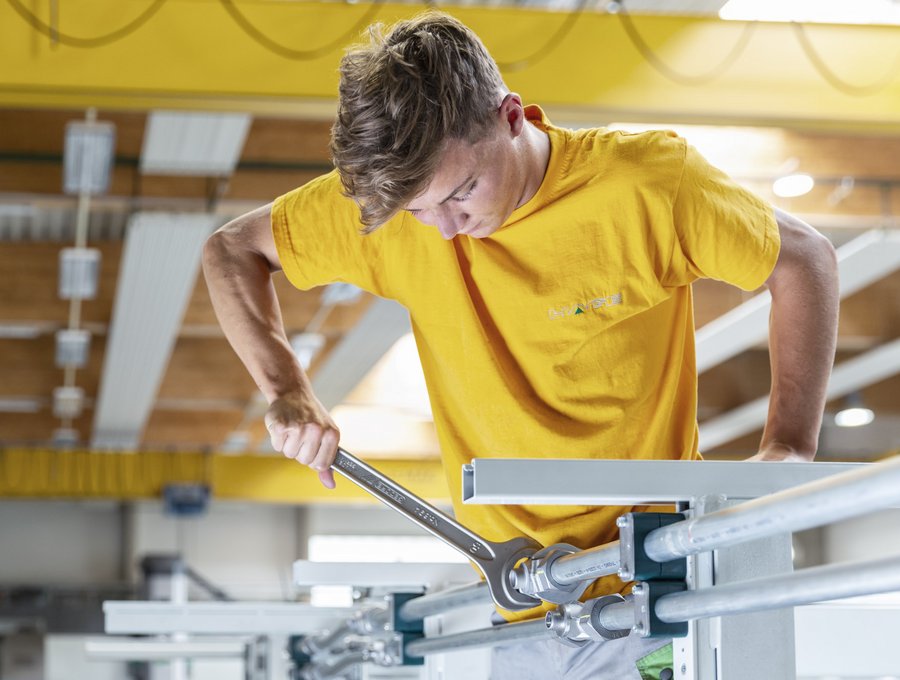 Lehre Maschinenbautechnik Maschinenbautechniker Lehre im Murtal
