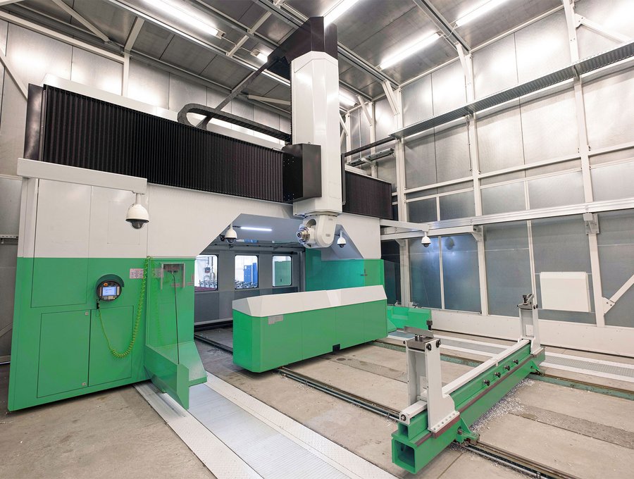 6 axes processing centre for train body parts processing centre for railcar components