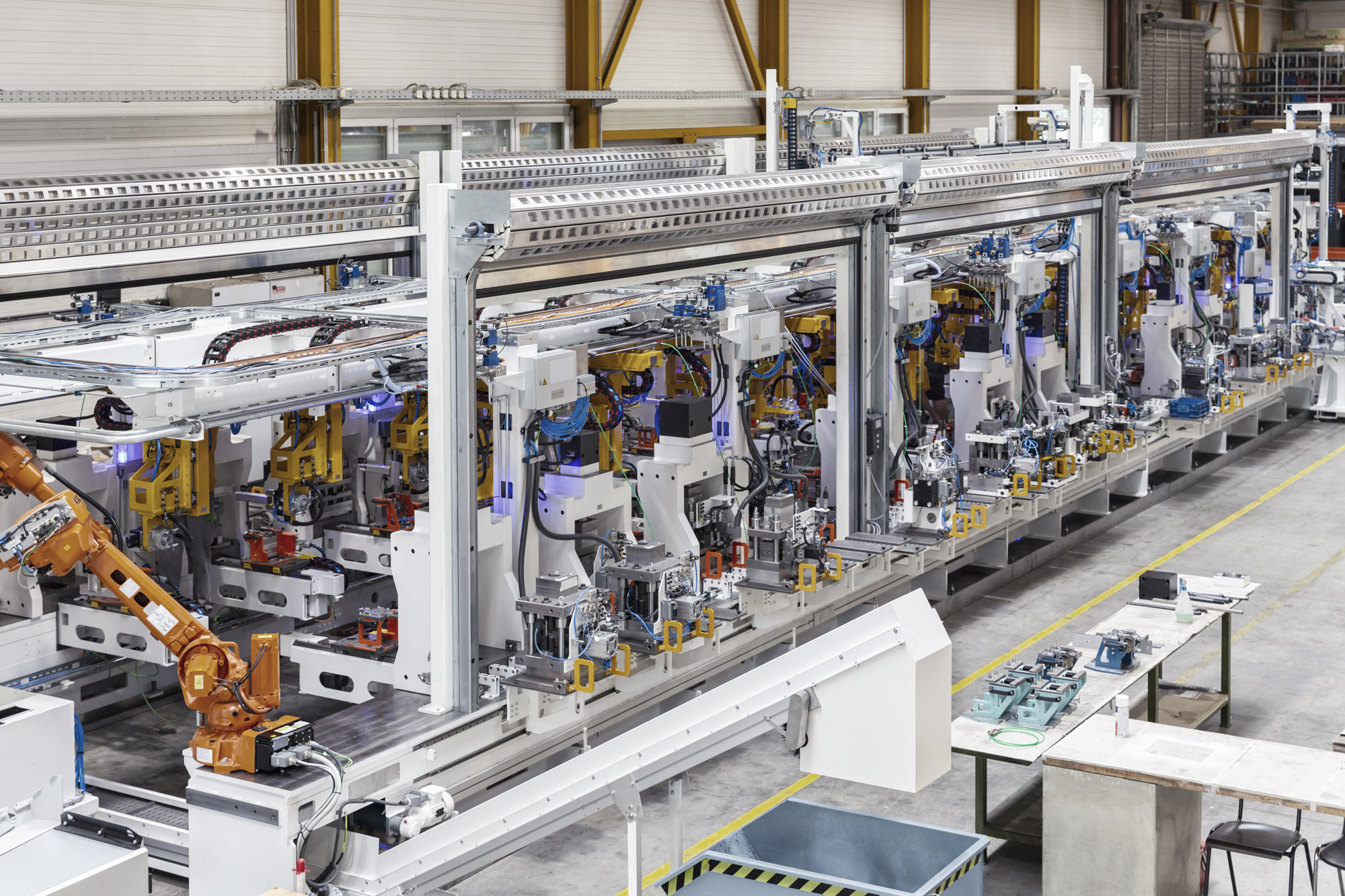 Sondermaschine für die Automobilindustrie HAGE Special - Crashboxen Fertigungslinie
