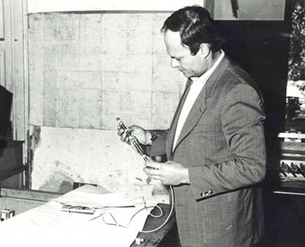 Unternehmensgründer Gerfried Hampel Gerfried Hampel 1982 bei der Gründung